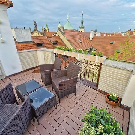 Studio Karluv Most Прага Экстерьер фото